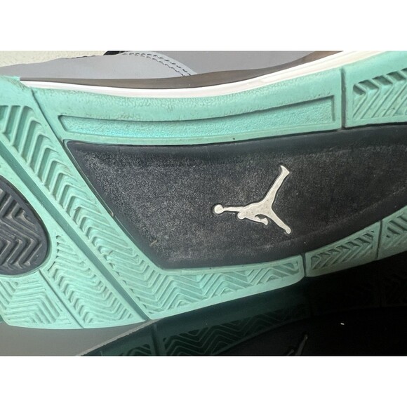 Jordan Air Jordan 4 Retro Green Glow 2013 Gray Black Sneakers 308497-033 Size 8 main image 6